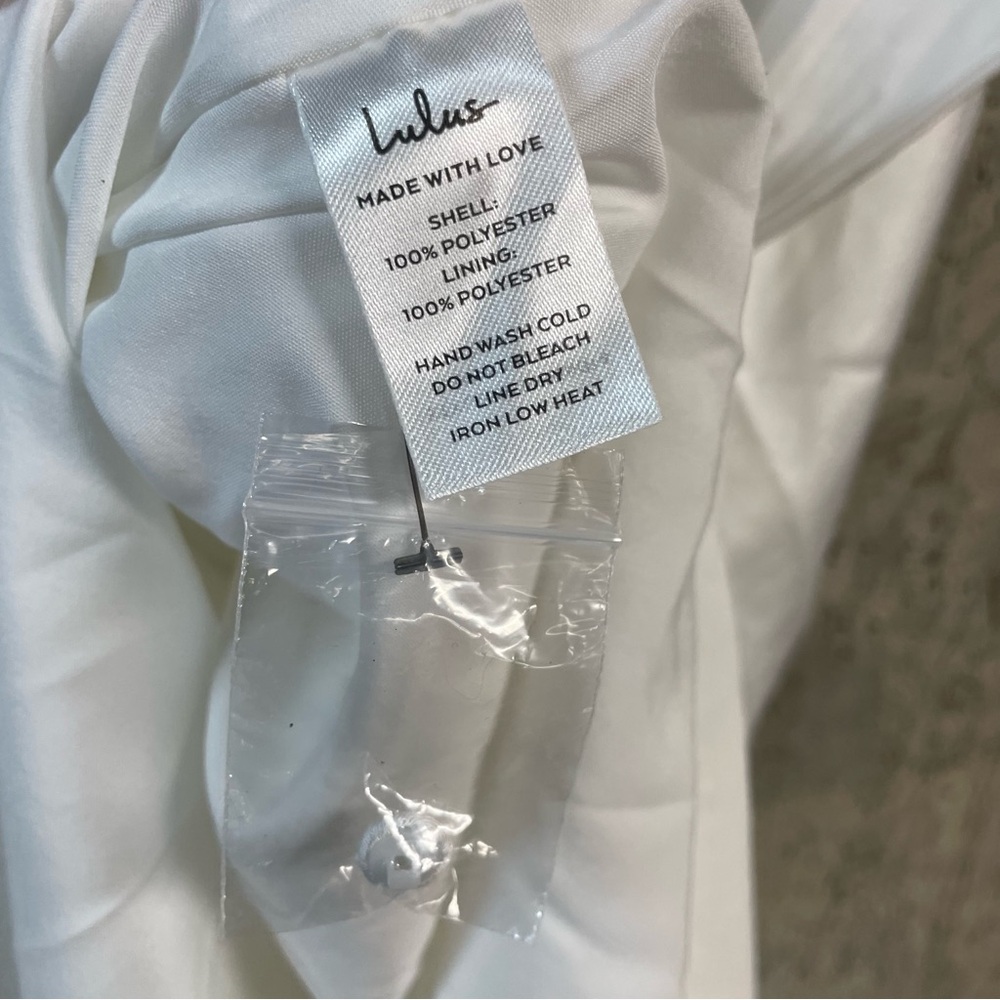 LULUS Women's Satin Deep V-Neck Halter Slit Maxi Dress Size L In White - Picture 5 of 7